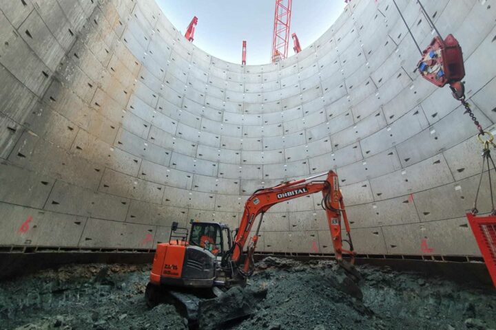 JGL Works in Eltham Shaft